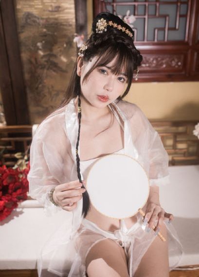 寡妇之艳遇无删减版